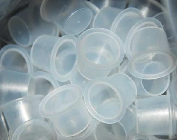Large Disposable Color Cups (100 per bag)